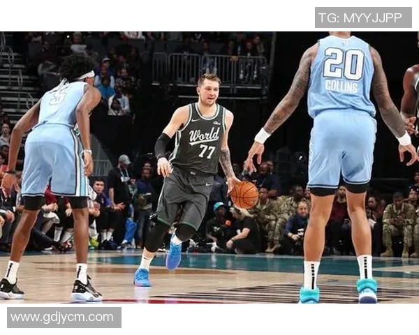 戴森丹尼尔斯的崛起之路:从新秀到篮球明星的成长历程 戴森丹尼尔斯的崛起之路:从新秀到篮球明星的成长历程