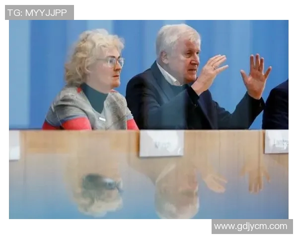 法国与德国恐怖袭击事件的深层次分析与影响探讨