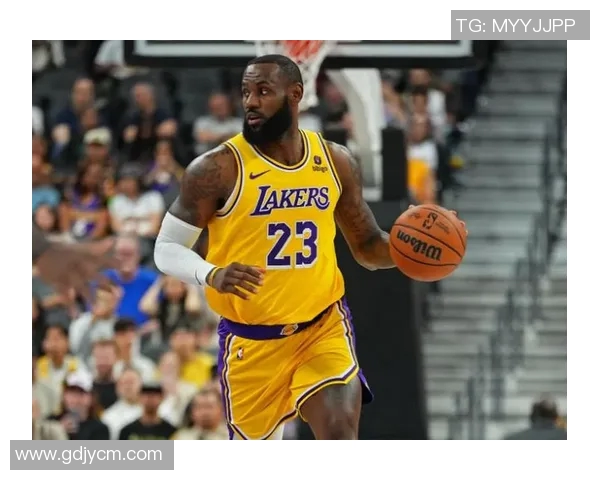 湖人对阵篮网精彩回顾深圳录播全场比赛亮点分析