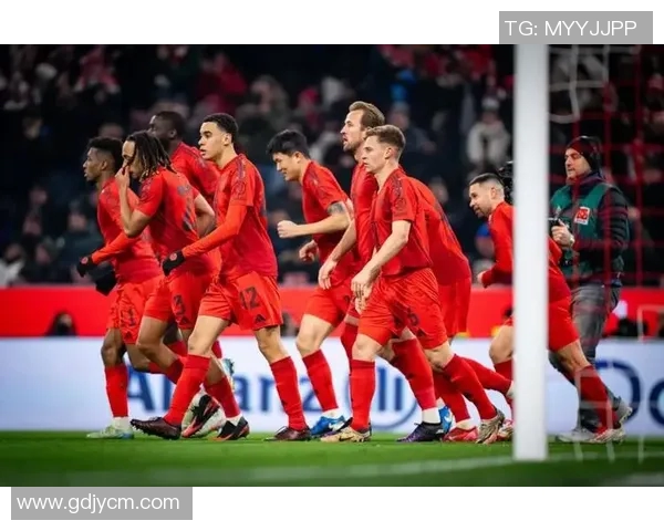 曼联对阵罗马比赛回顾C罗精彩头球助球队逆转胜利