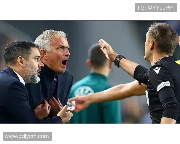 优酷独家直播法国与克罗地亚精彩对决引发球迷热议 优酷独家直播法国与克罗地亚精彩对决引发球迷热议