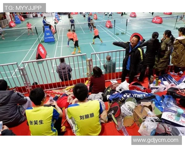 南京羽毛球队与北京羽毛球队赛后复盘速度对比分析与战术探讨 南京羽毛球队与北京羽毛球队赛后复盘速度对比分析与战术探讨