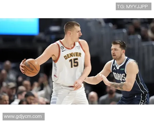 湖人对决掘金精彩回顾与赛后分析全方位解读球队表现与战术布局 湖人对决掘金精彩回顾与赛后分析全方位解读球队表现与战术布局