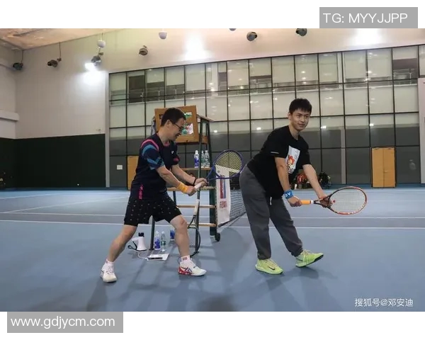 南京网球队大满贯赛事中的默契配合与精彩表现分析